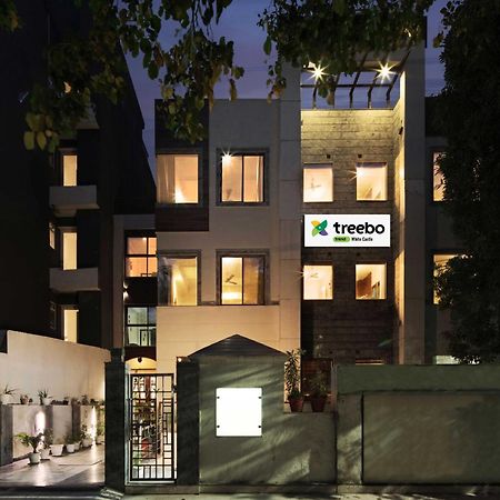 Treebo White Castle, Gurgaon Hotel Екстериор снимка
