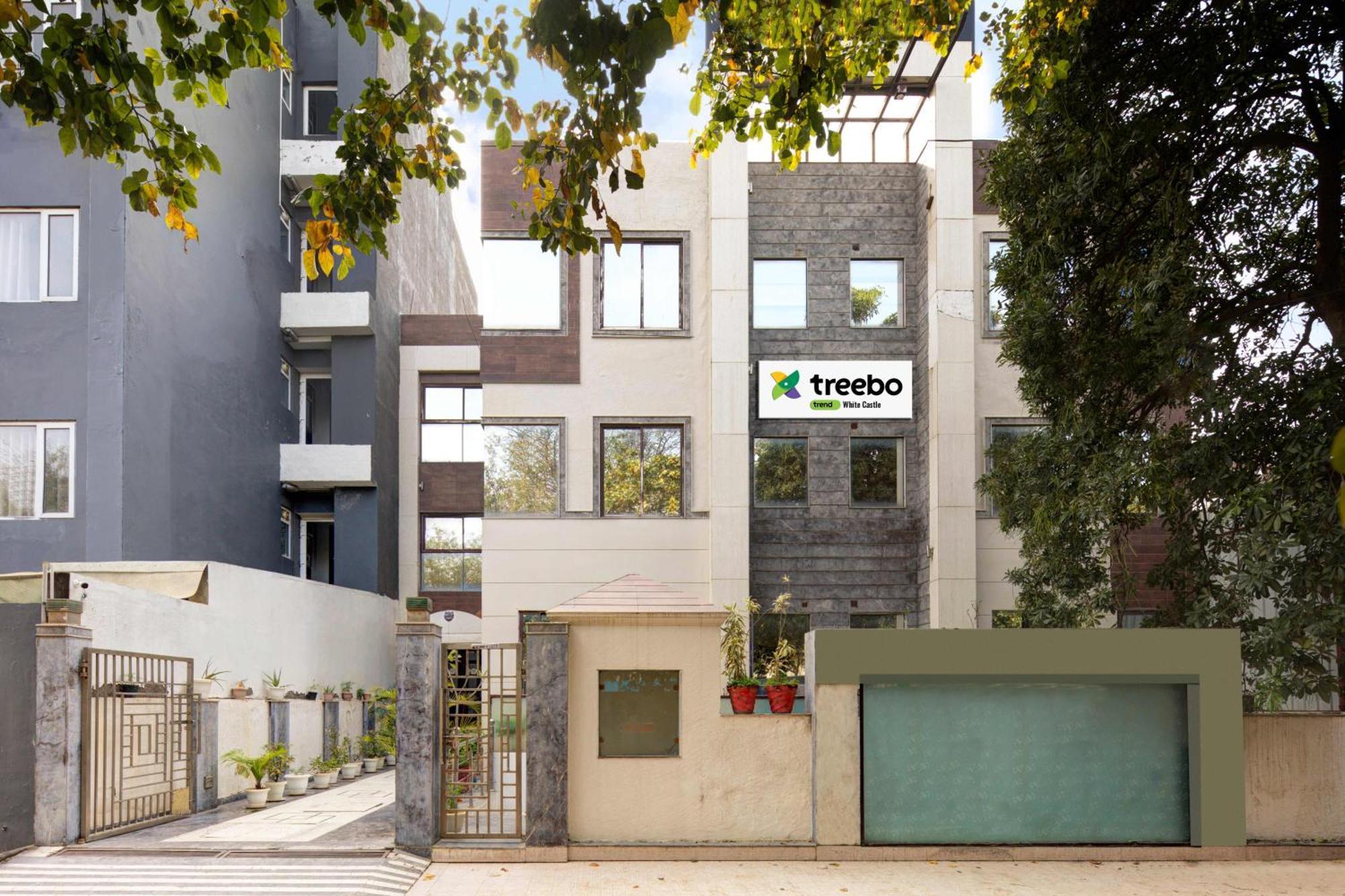 Treebo White Castle, Gurgaon Hotel Екстериор снимка
