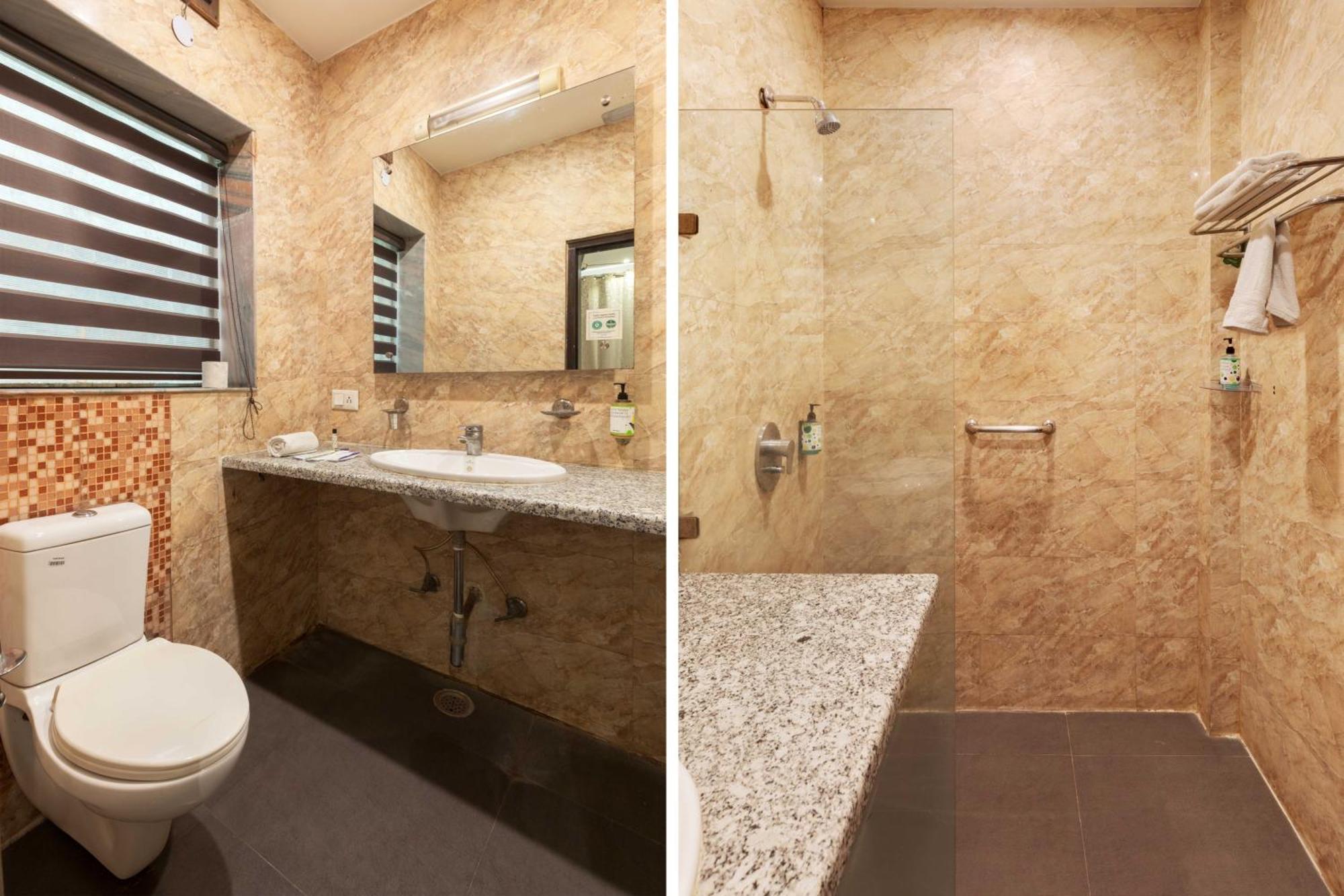 Treebo White Castle, Gurgaon Hotel Екстериор снимка